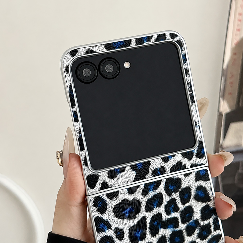 Складной чехол-флип с леопардо – обзор и цена Travel Accessories Designer