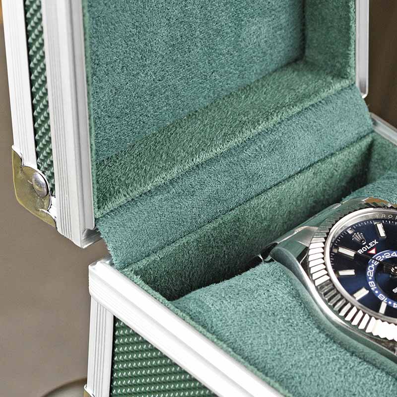Переносные алюминиевые коробки – обзор и цена Travel Accessories Gifts For Men
